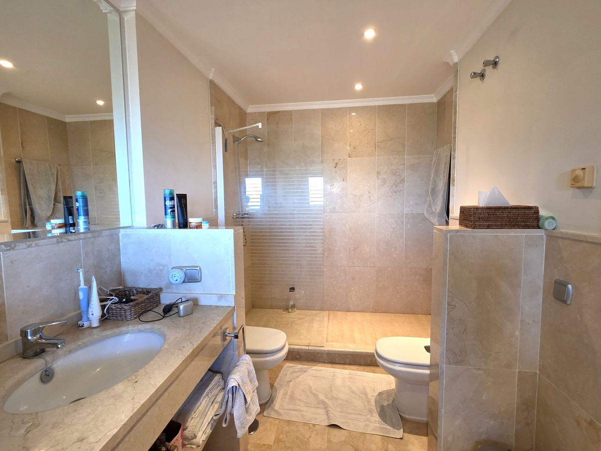 Appartement te koop in Atalaya | 2 slaapkamers H5325256