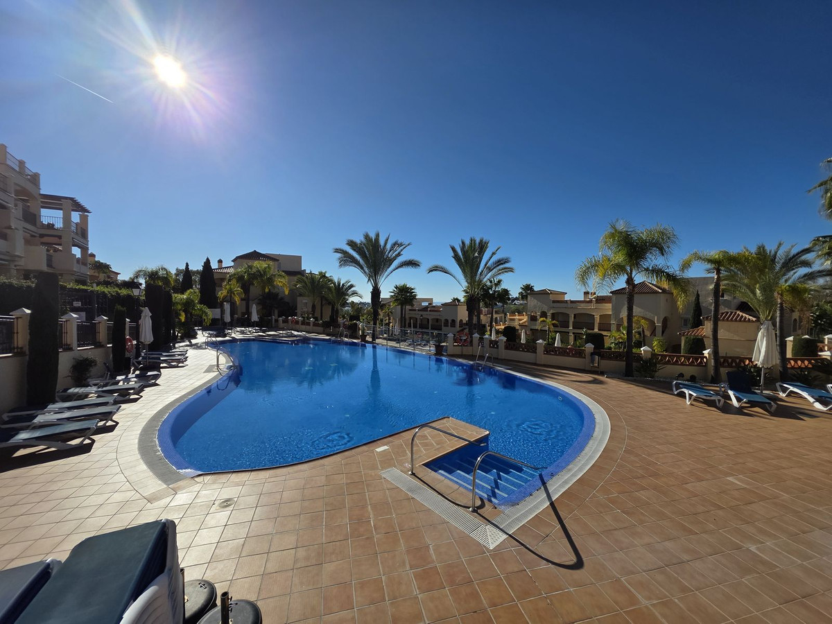 Appartement te koop in Atalaya | 2 slaapkamers H5325256