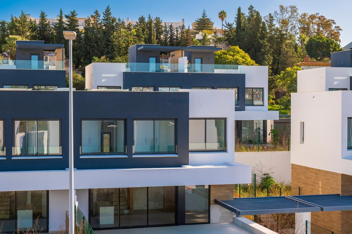 Huis te koop in Atalaya | 3 slaapkamers H5325274