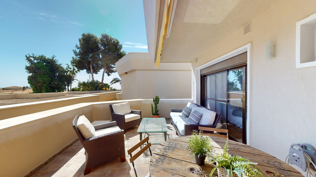 Appartement te koop in Atalaya | 2 slaapkamers H5349787