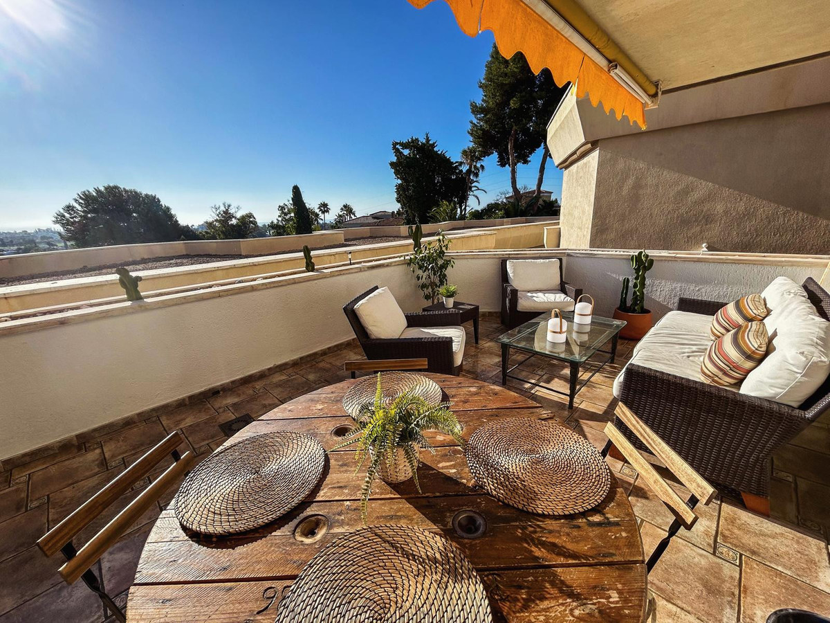 Appartement te koop in Atalaya | 2 slaapkamers H5349787