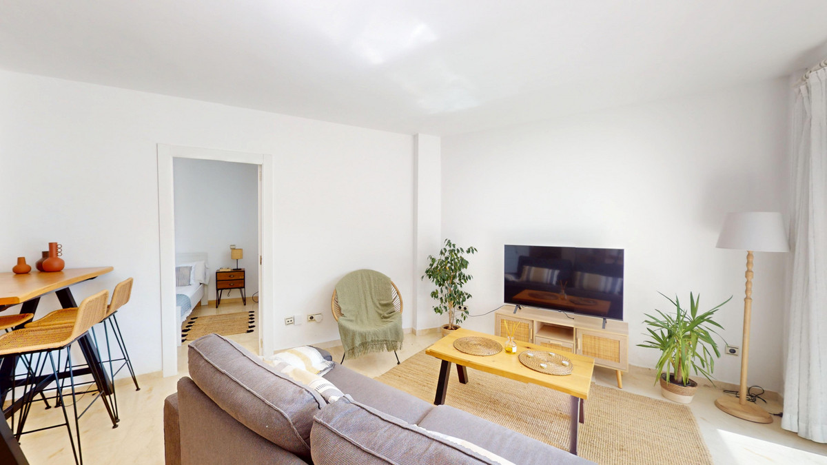 Appartement te koop in Atalaya | 2 slaapkamers H5349787