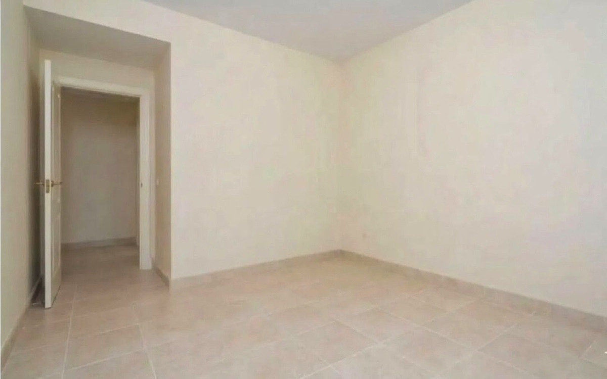 Appartement te koop in Atalaya | 2 slaapkamers H5350210