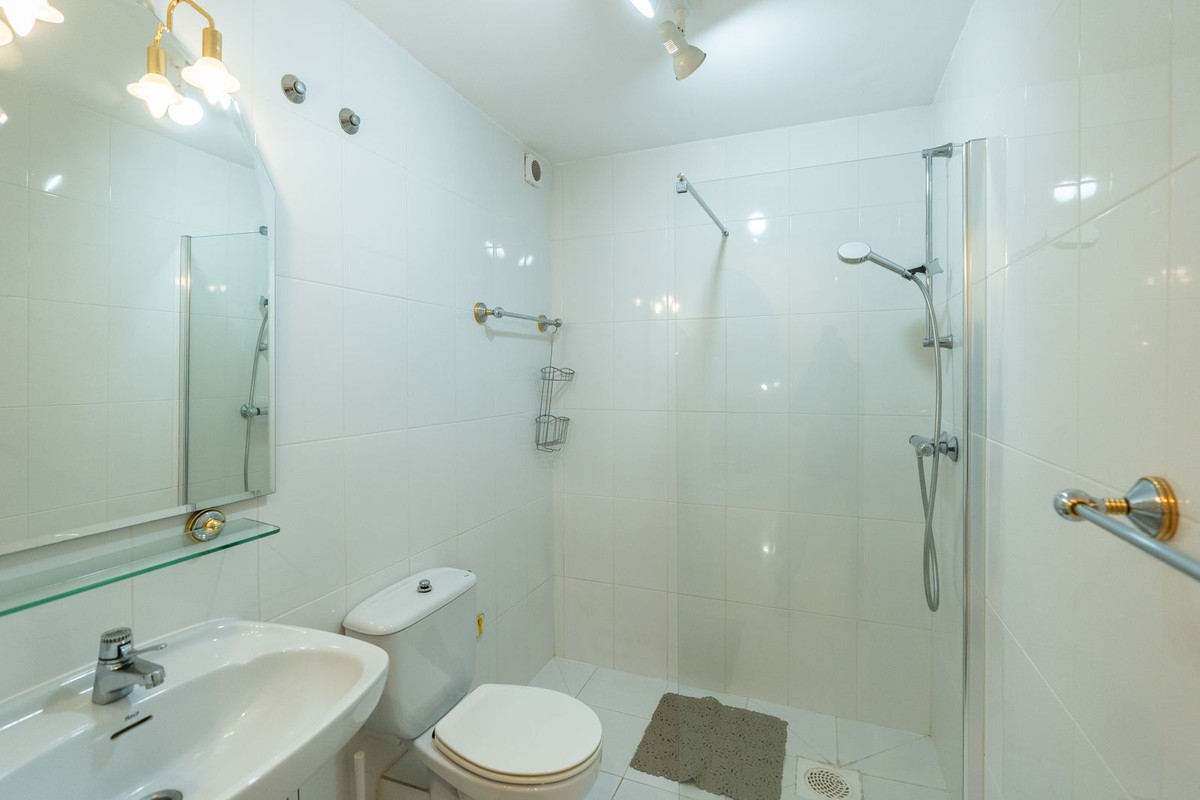 Appartement te koop in Atalaya | 2 slaapkamers H5361355