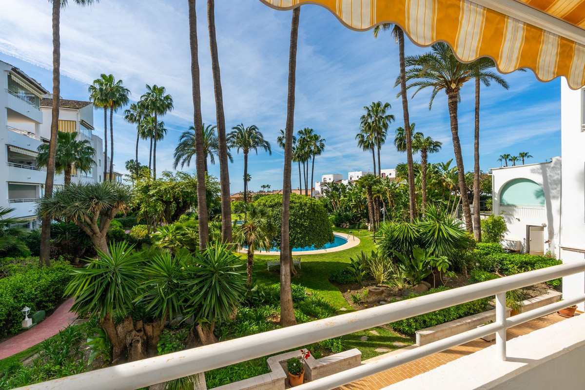 Appartement te koop in Atalaya | 2 slaapkamers H5361355