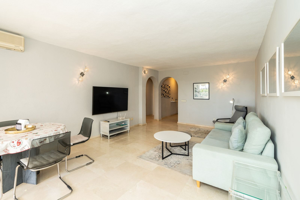 Appartement te koop in Atalaya | 2 slaapkamers H5361355