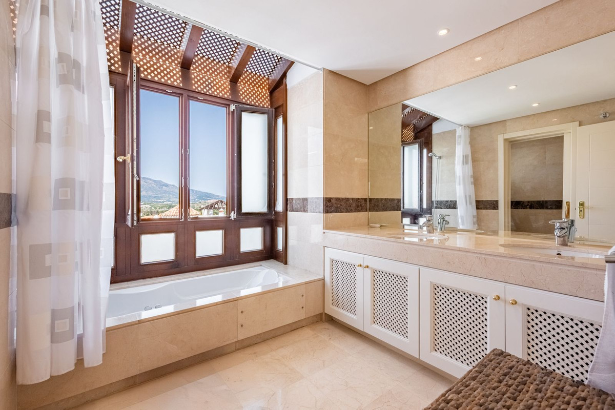 Penthouse te koop in Atalaya | 3 slaapkamers H5371369