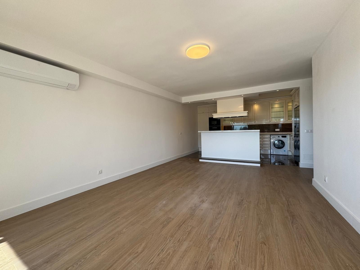 Appartement te koop in Atalaya | 2 slaapkamers H5373952