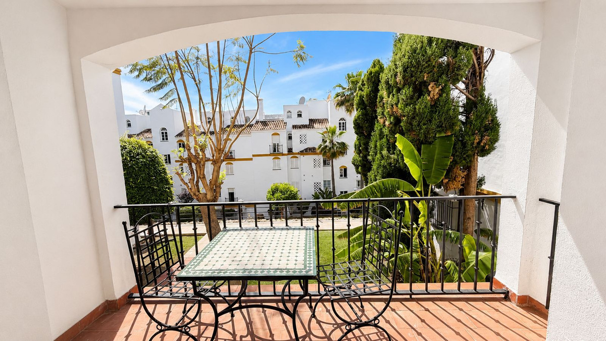 Appartement te koop in Atalaya | 2 slaapkamers H5375974