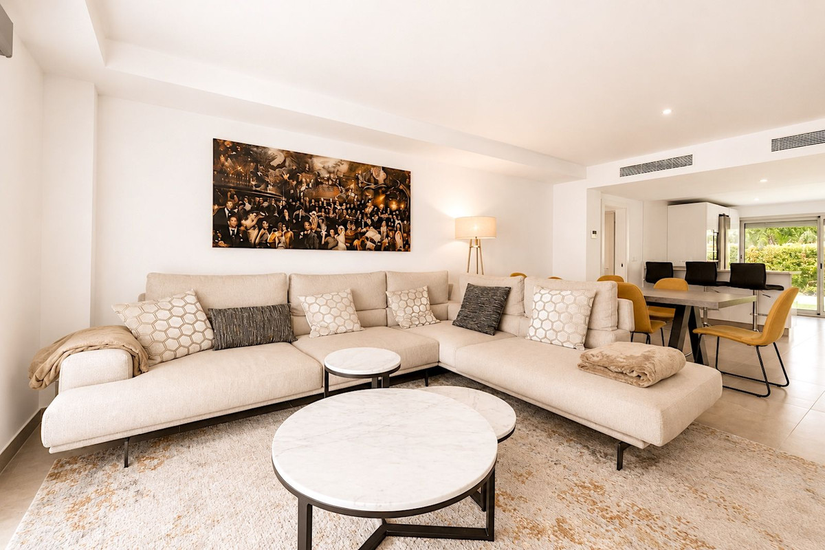 Appartement te koop in Atalaya | 3 slaapkamers H5402224