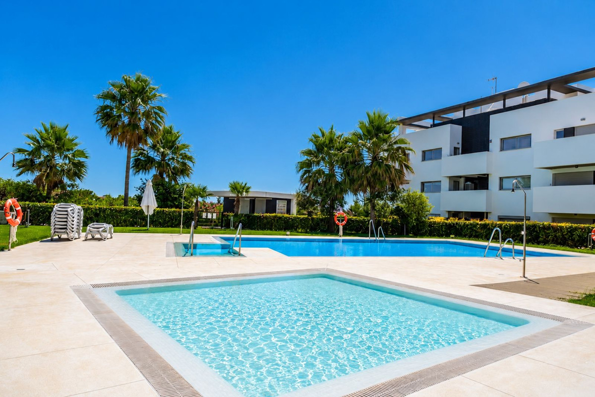 Appartement te koop in Atalaya | 3 slaapkamers H5402224