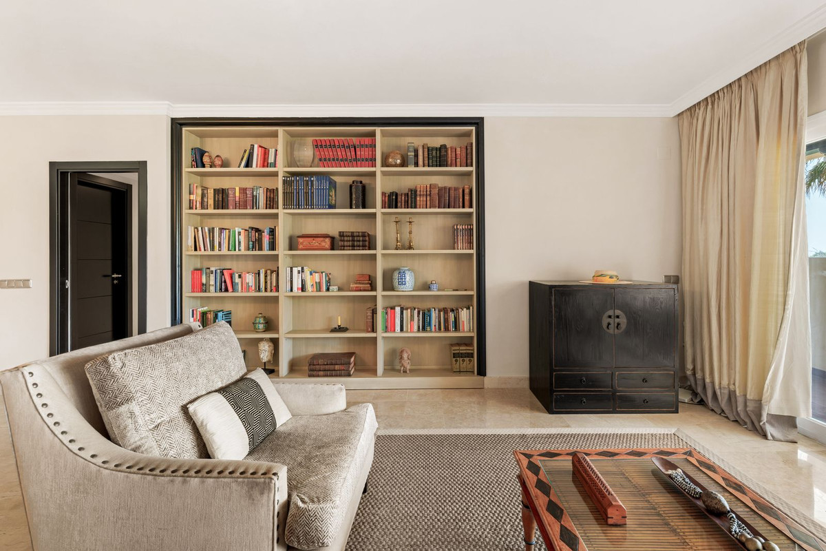 Appartement te koop in Atalaya | 2 slaapkamers H5422156