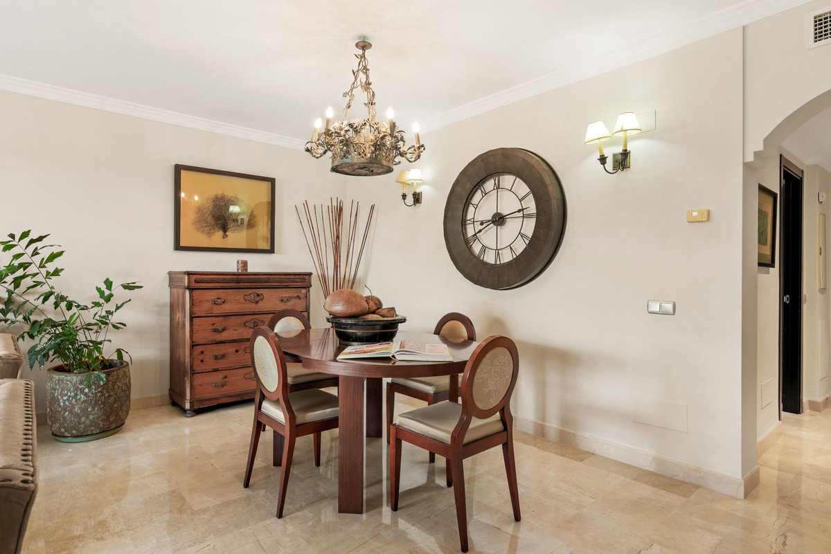Appartement te koop in Atalaya | 2 slaapkamers H5422156
