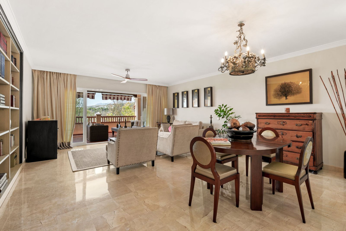 Appartement te koop in Atalaya | 2 slaapkamers H5422156