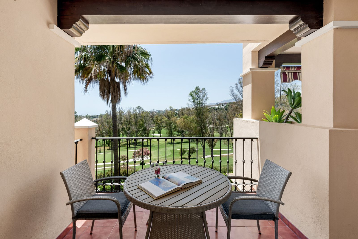 Appartement te koop in Atalaya | 2 slaapkamers H5422156