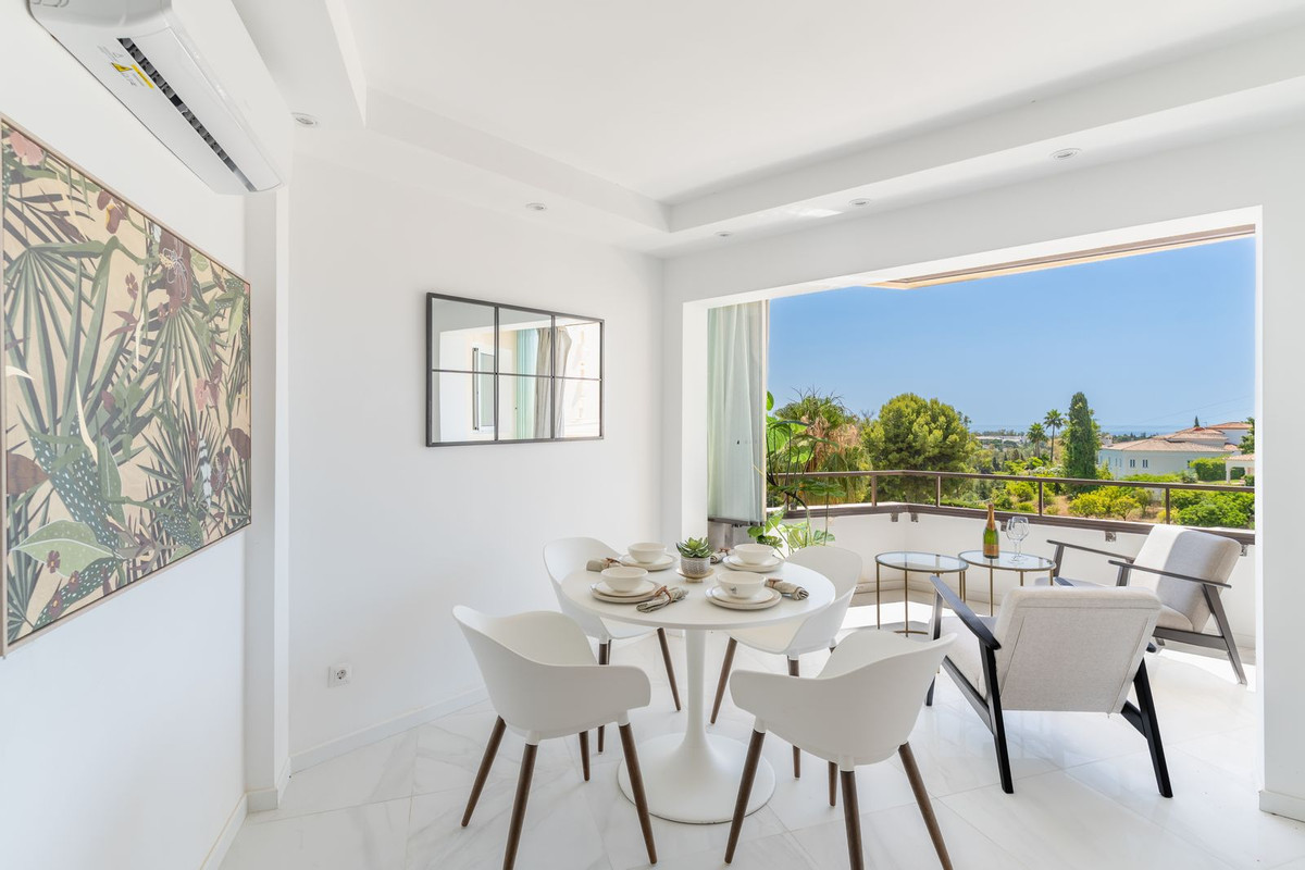 Appartement te koop in Atalaya | 2 slaapkamers H5425960