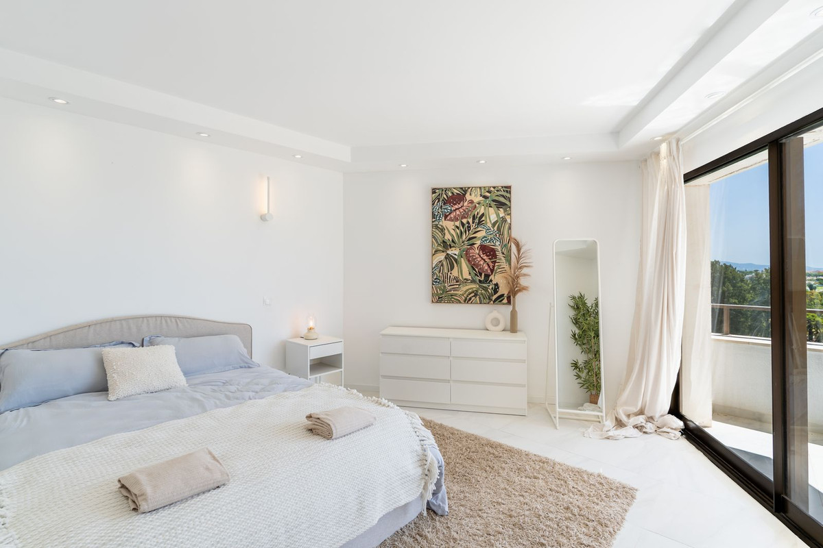 Appartement te koop in Atalaya | 2 slaapkamers H5425960