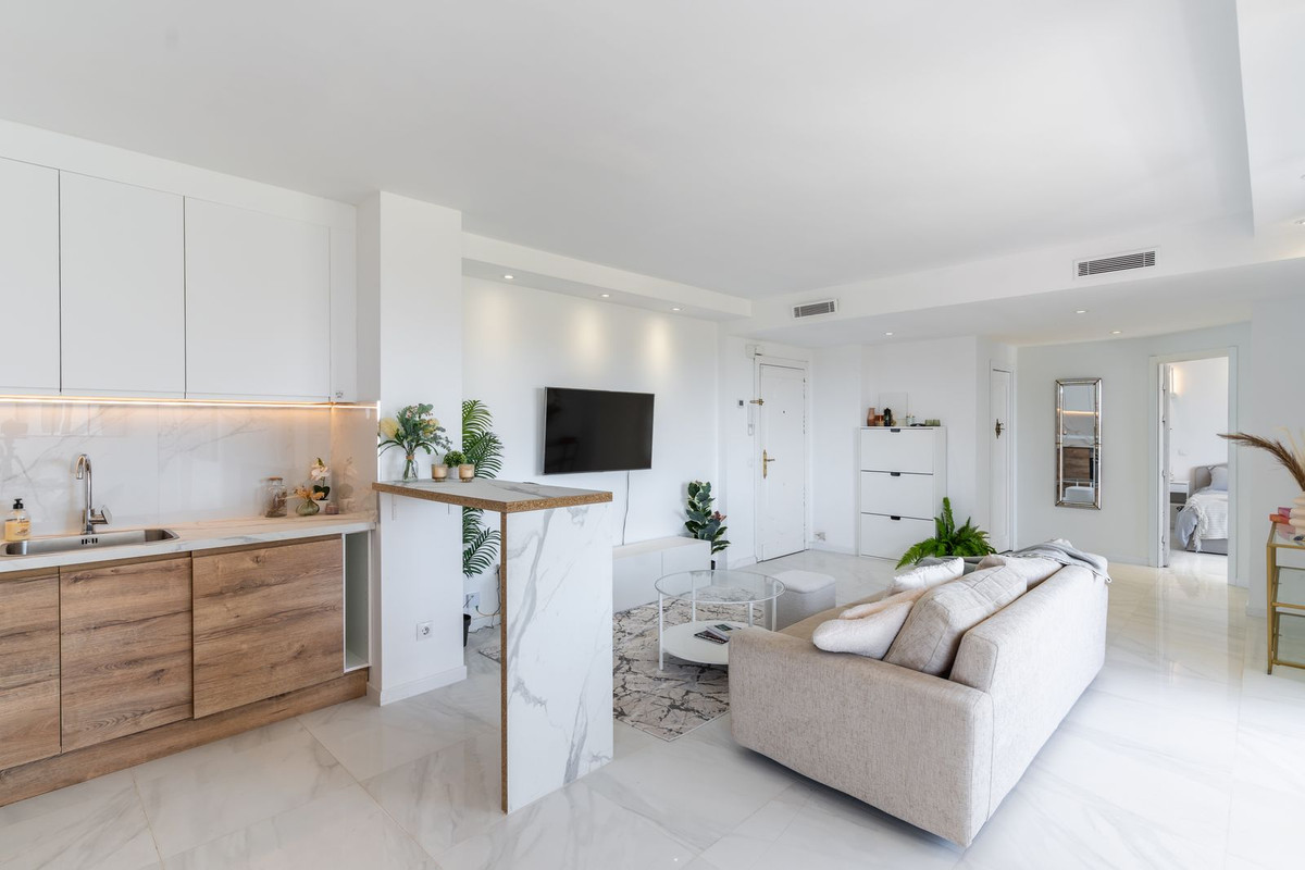 Appartement te koop in Atalaya | 2 slaapkamers H5425960
