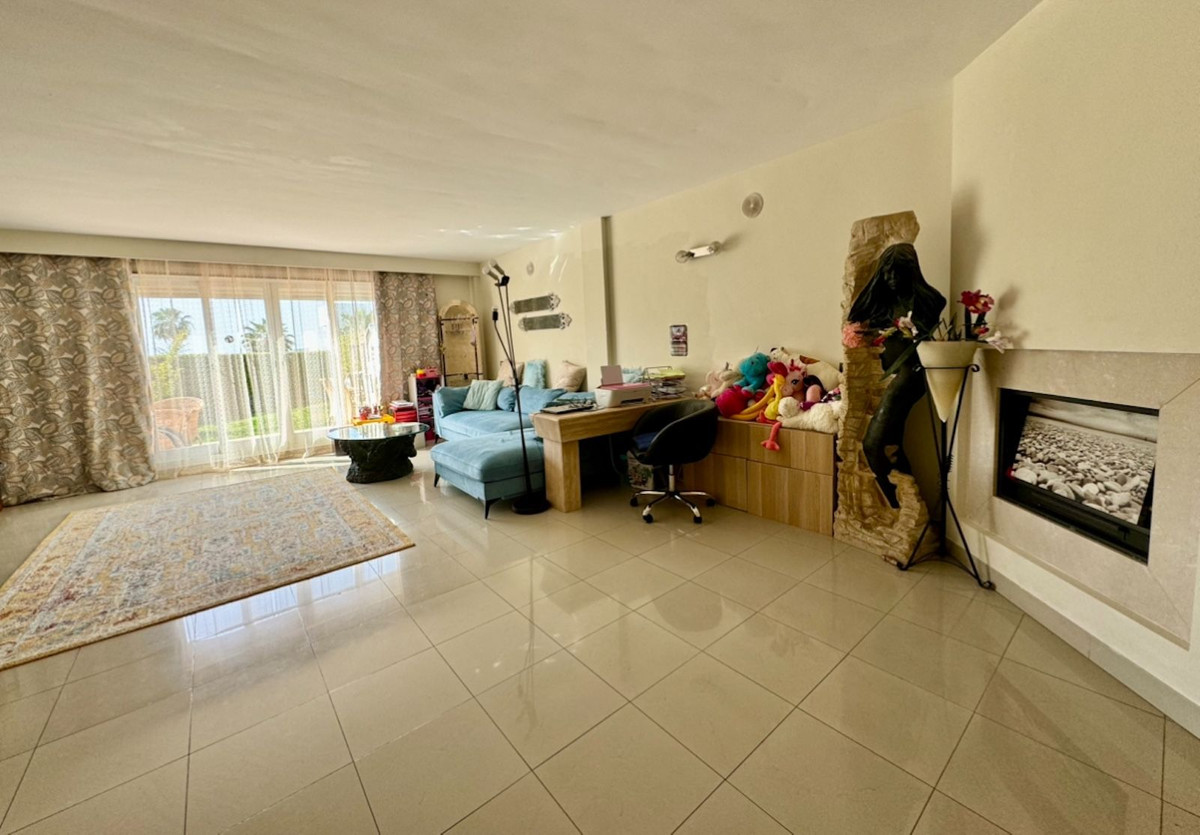 Appartement te koop in Atalaya | 3 slaapkamers H5427322