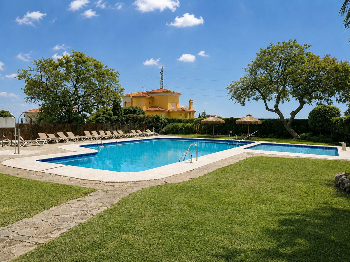 Appartement te koop in Atalaya | 1 slaapkamers H5437372