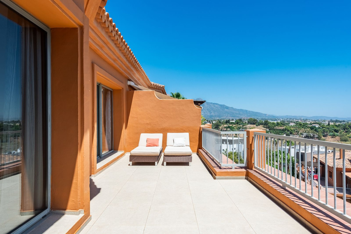 Duplex te koop in Atalaya | 3 slaapkamers H5443516