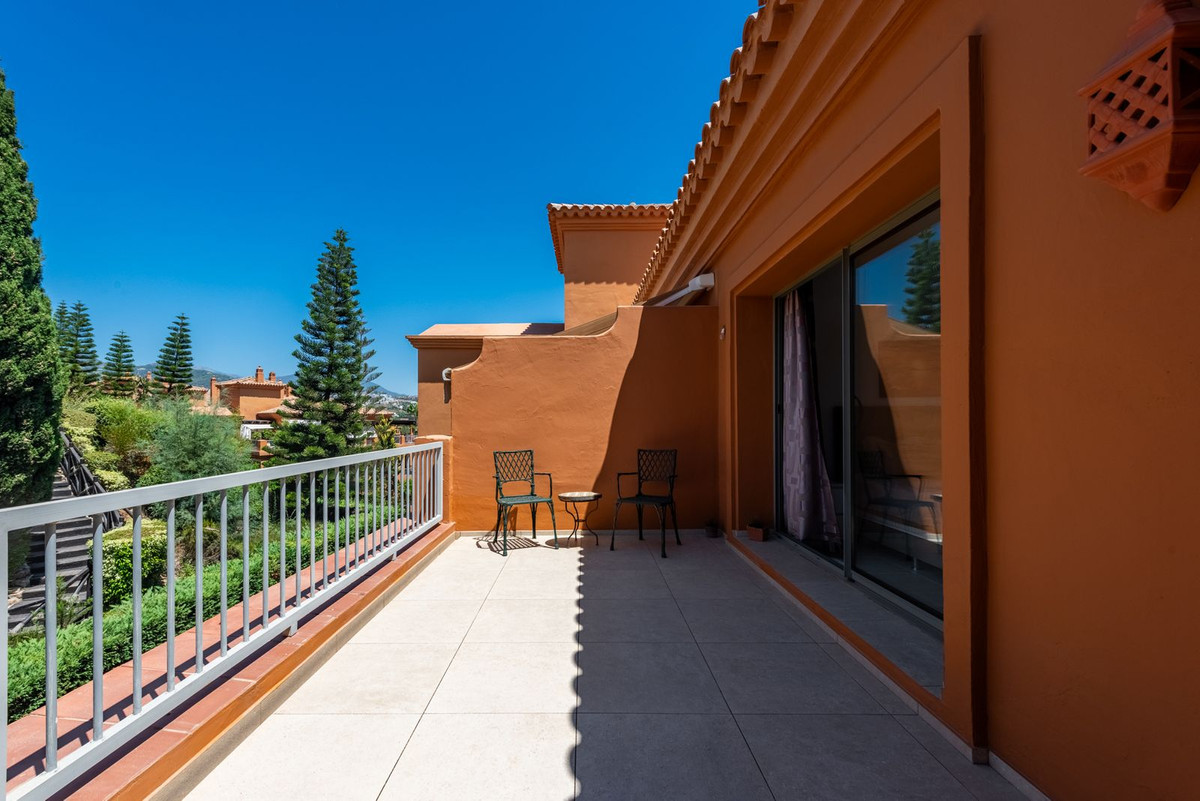Duplex te koop in Atalaya | 3 slaapkamers H5443516