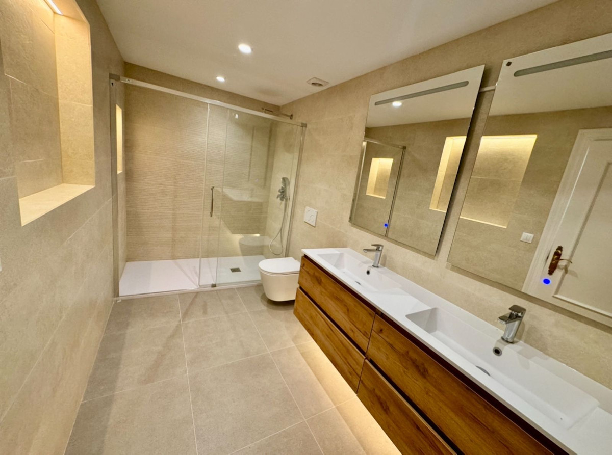 Appartement te koop in Atalaya | 2 slaapkamers H5444365