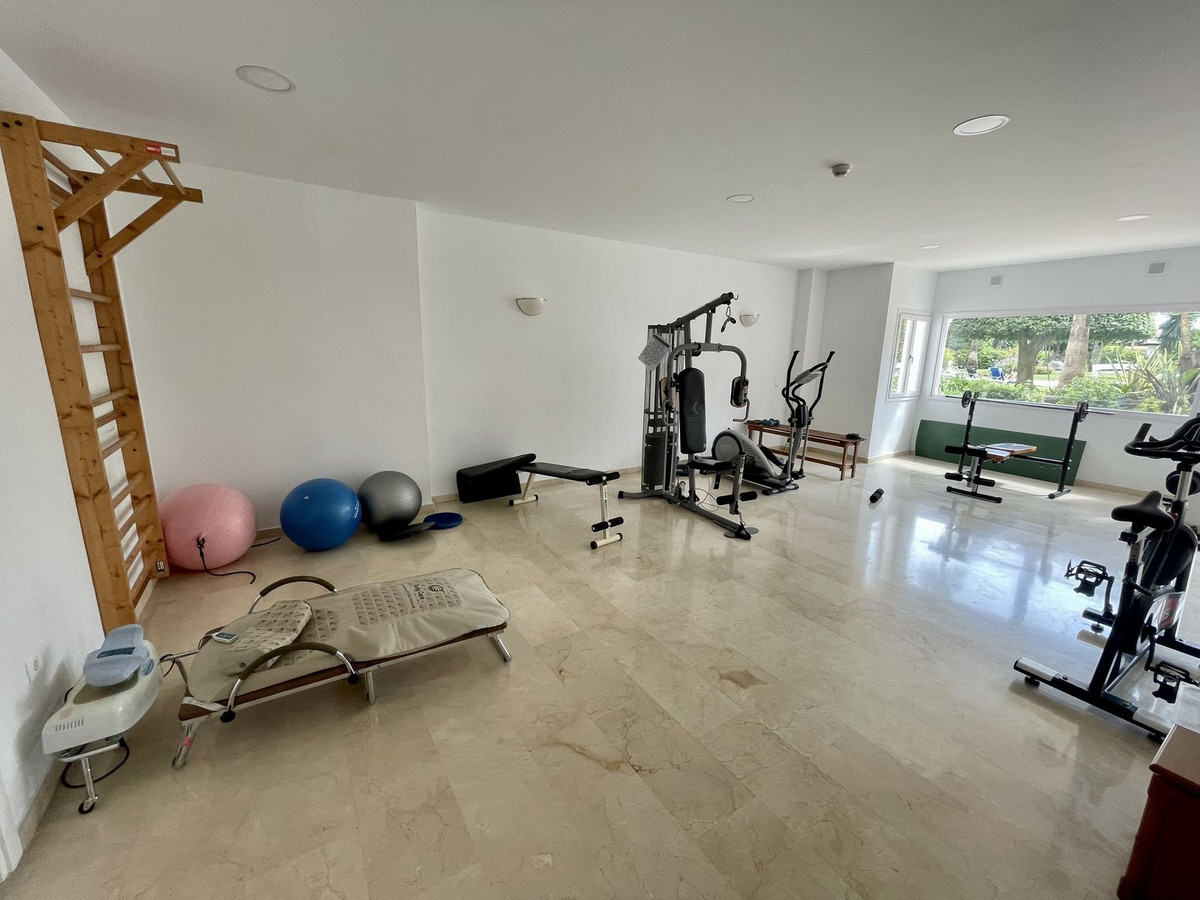 Appartement te koop in Atalaya | 2 slaapkamers H5444365