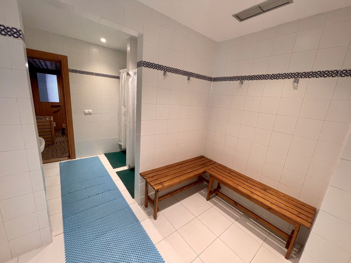 Appartement te koop in Atalaya | 2 slaapkamers H5444365