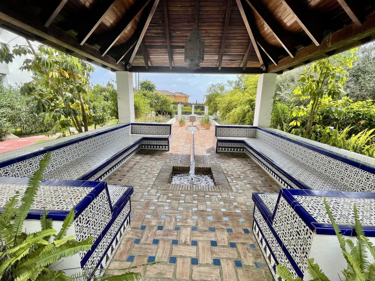 Appartement te koop in Atalaya | 2 slaapkamers H5444365