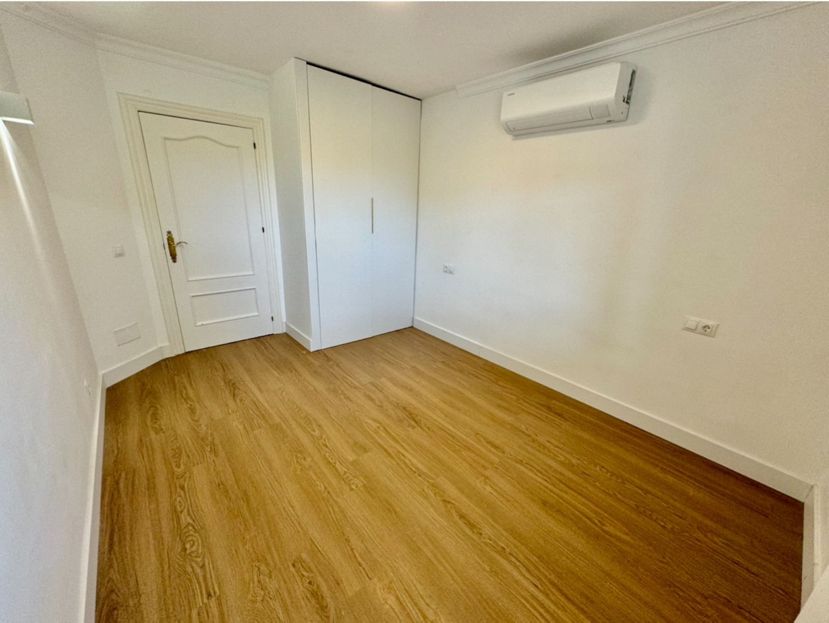 Appartement te koop in Atalaya | 2 slaapkamers H5444365