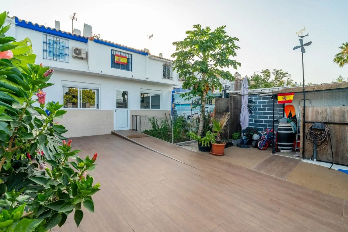Appartement te koop in Atalaya | 2 slaapkamers H5461549