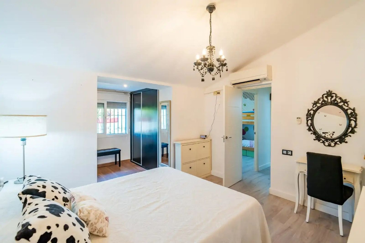 Appartement te koop in Atalaya | 2 slaapkamers H5461549