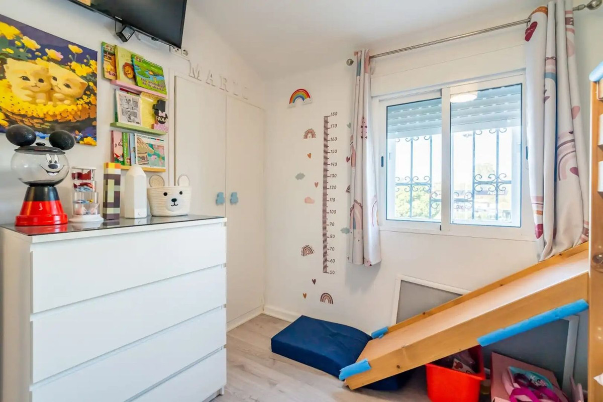 Appartement te koop in Atalaya | 2 slaapkamers H5461549