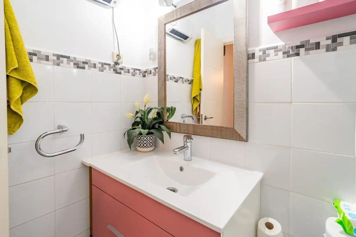 Appartement te koop in Atalaya | 2 slaapkamers H5461549