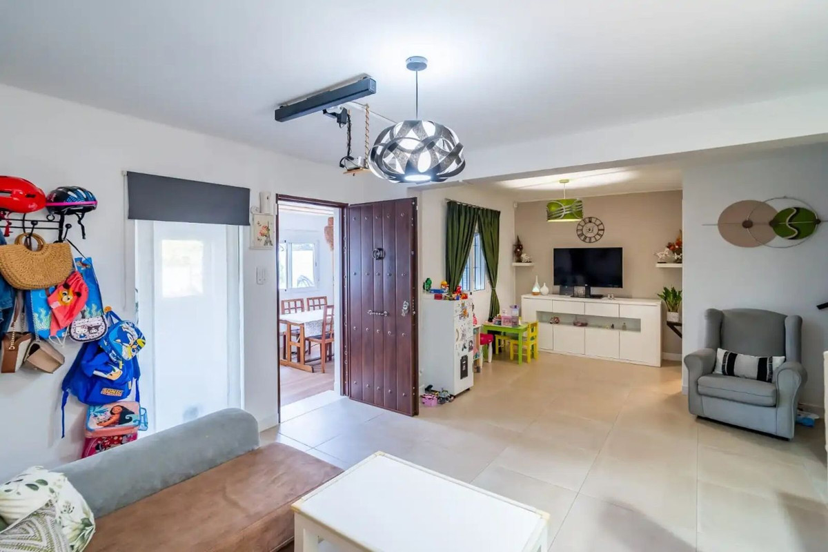 Appartement te koop in Atalaya | 2 slaapkamers H5461549