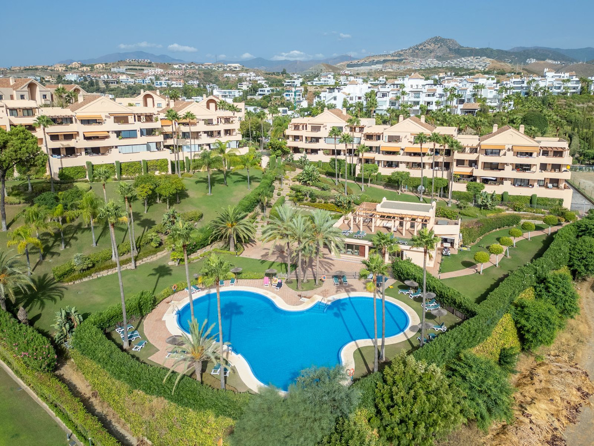 Penthouse te koop in Atalaya | 2 slaapkamers H5462305