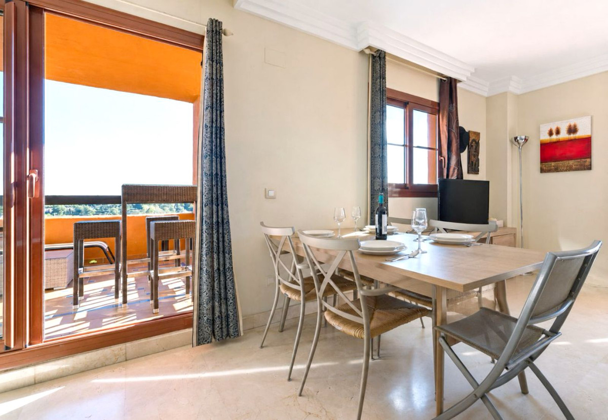 Appartement te koop in Atalaya | 2 slaapkamers H5487886
