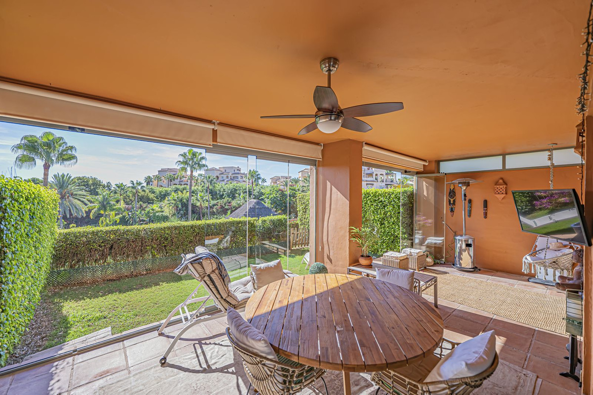 Appartement te koop in Atalaya | 2 slaapkamers H5495068