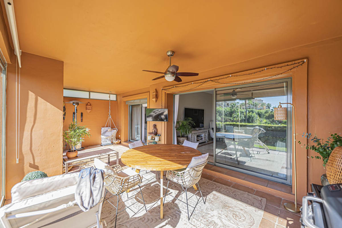 Appartement te koop in Atalaya | 2 slaapkamers H5495068
