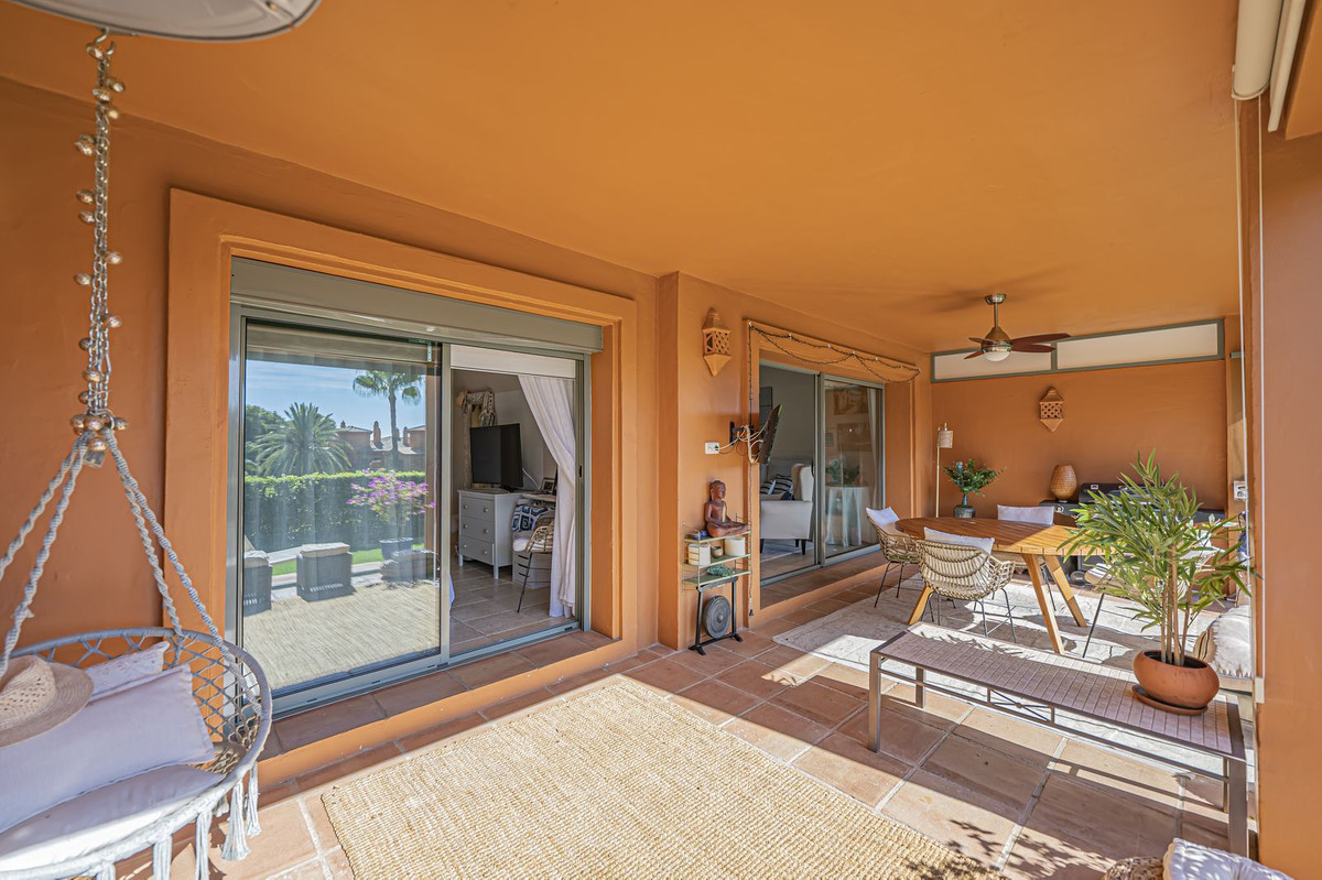 Appartement te koop in Atalaya | 2 slaapkamers H5495068