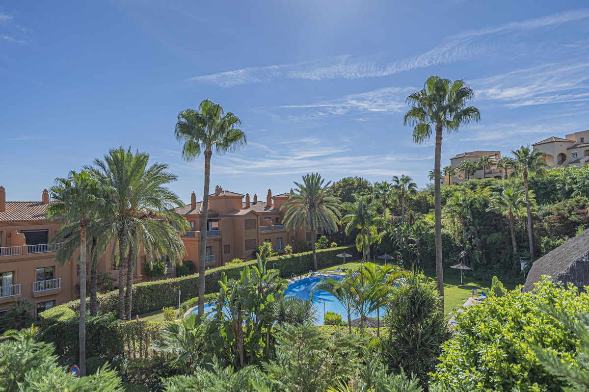 Appartement te koop in Atalaya | 2 slaapkamers H5495068