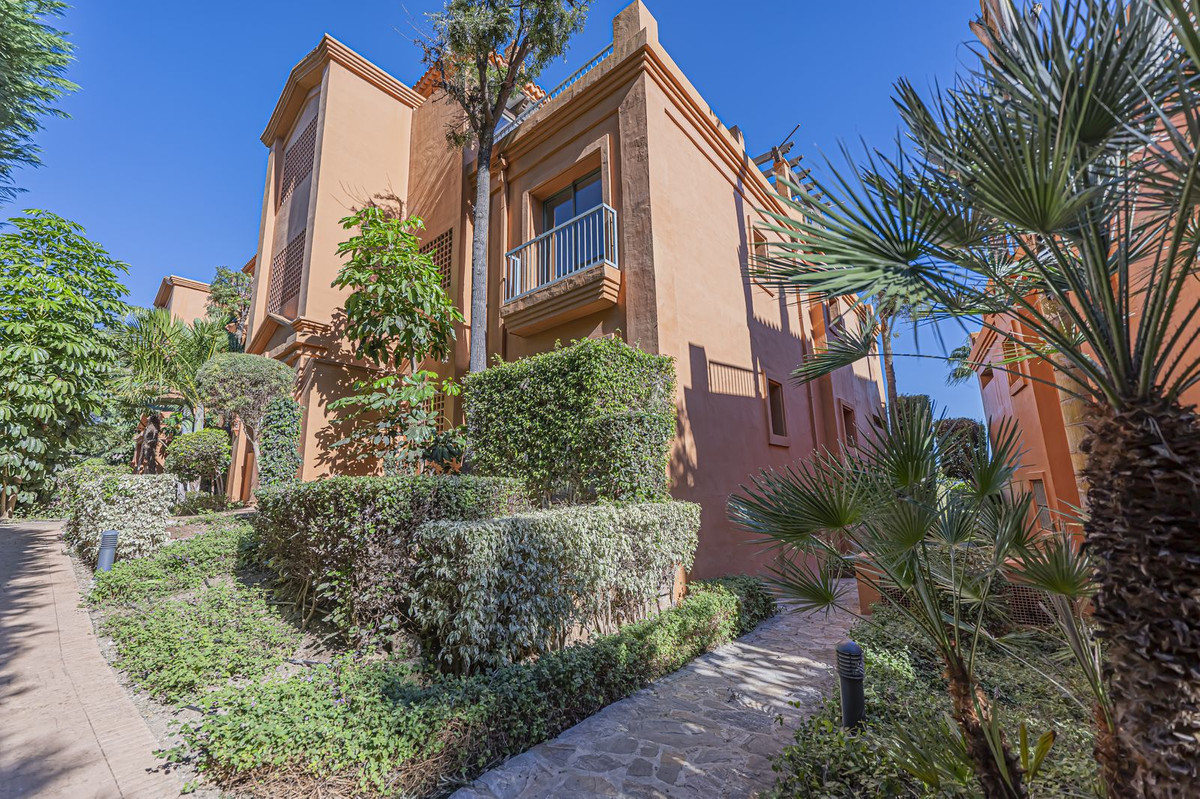 Appartement te koop in Atalaya | 2 slaapkamers H5495068