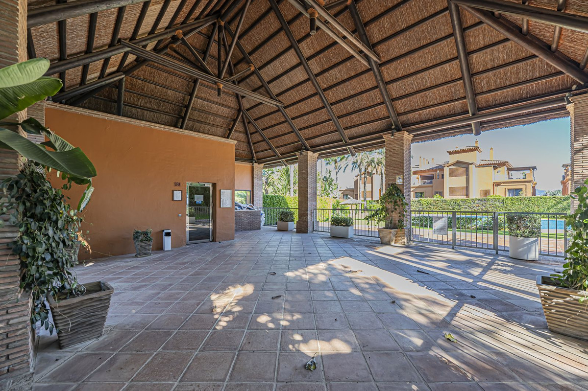 Appartement te koop in Atalaya | 2 slaapkamers H5495068