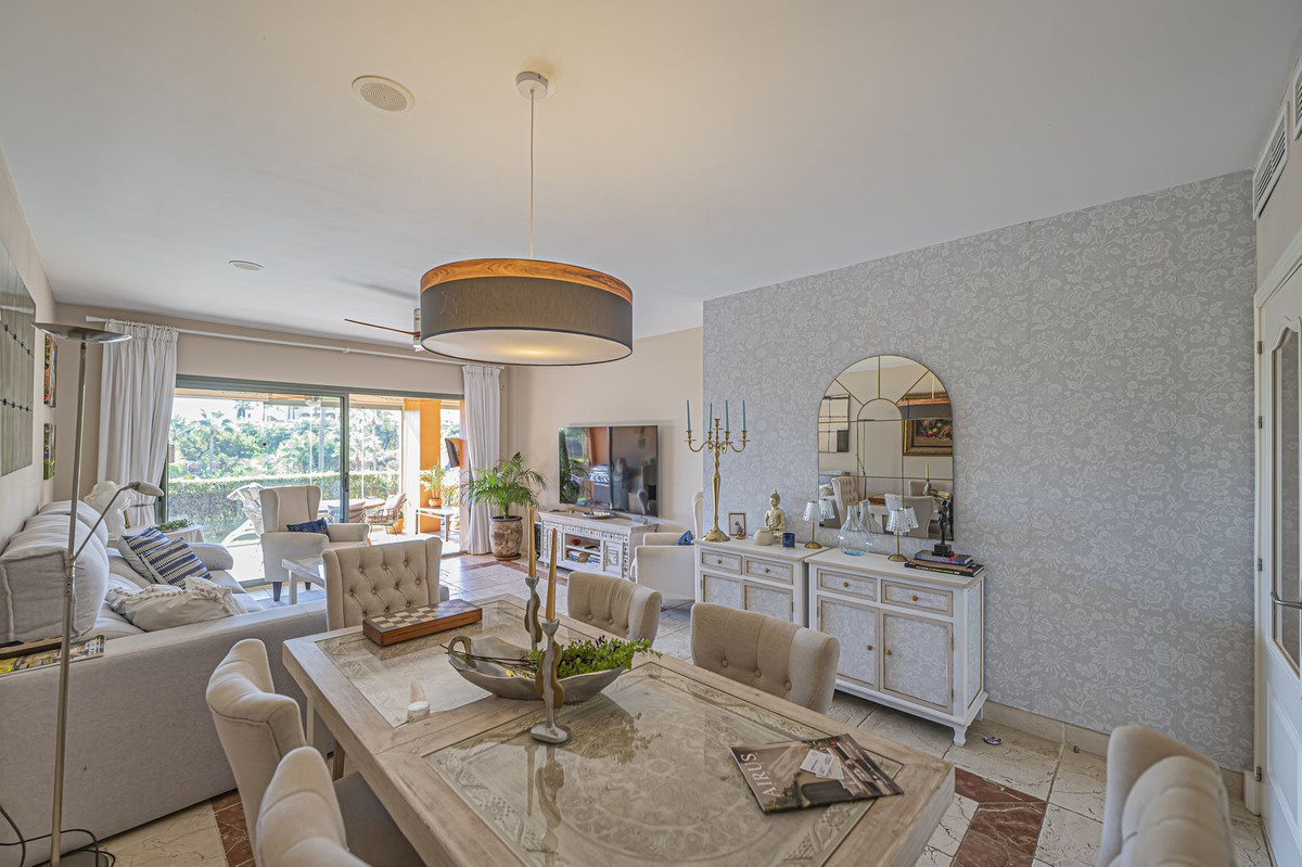 Appartement te koop in Atalaya | 2 slaapkamers H5495068