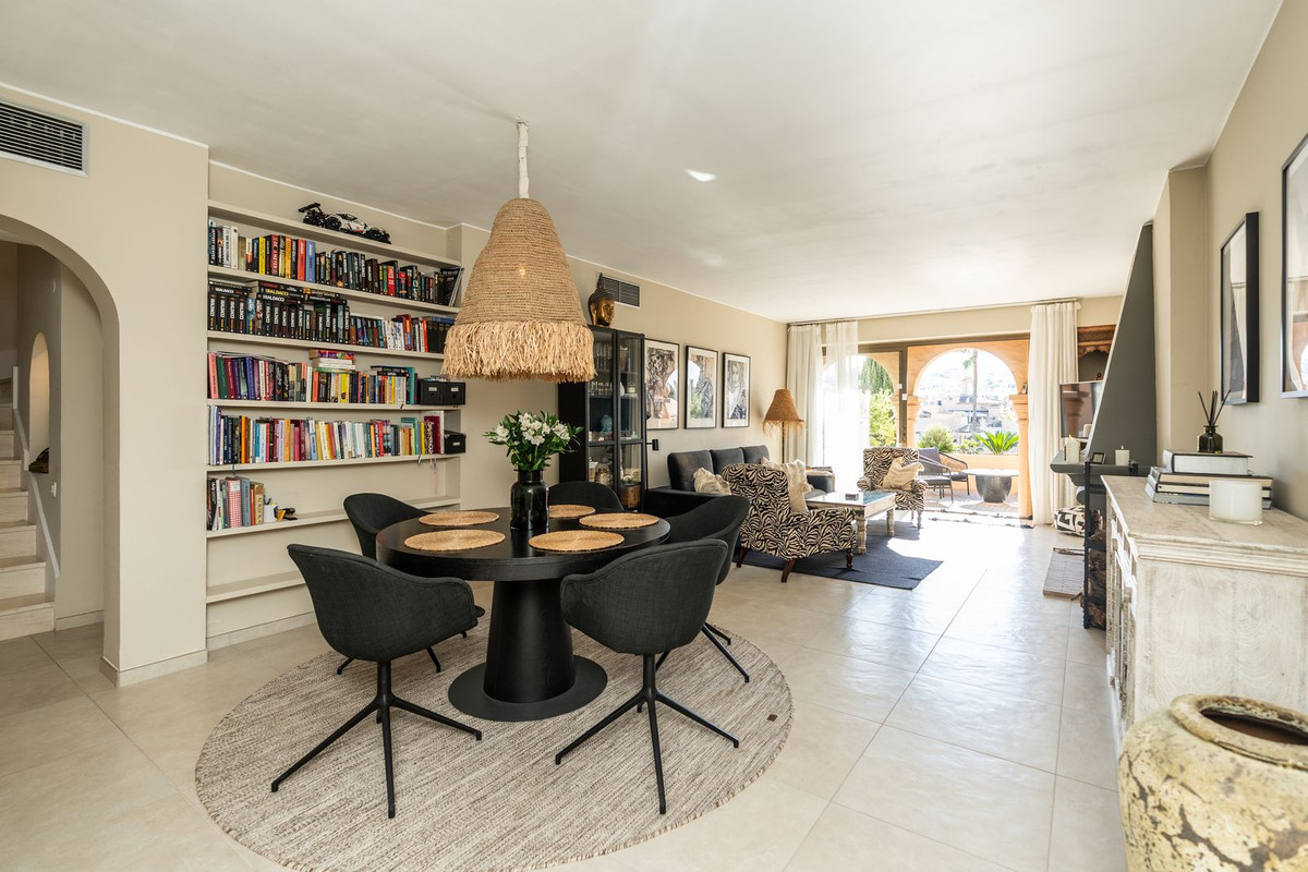 Penthouse te koop in Atalaya | 3 slaapkamers H5495320
