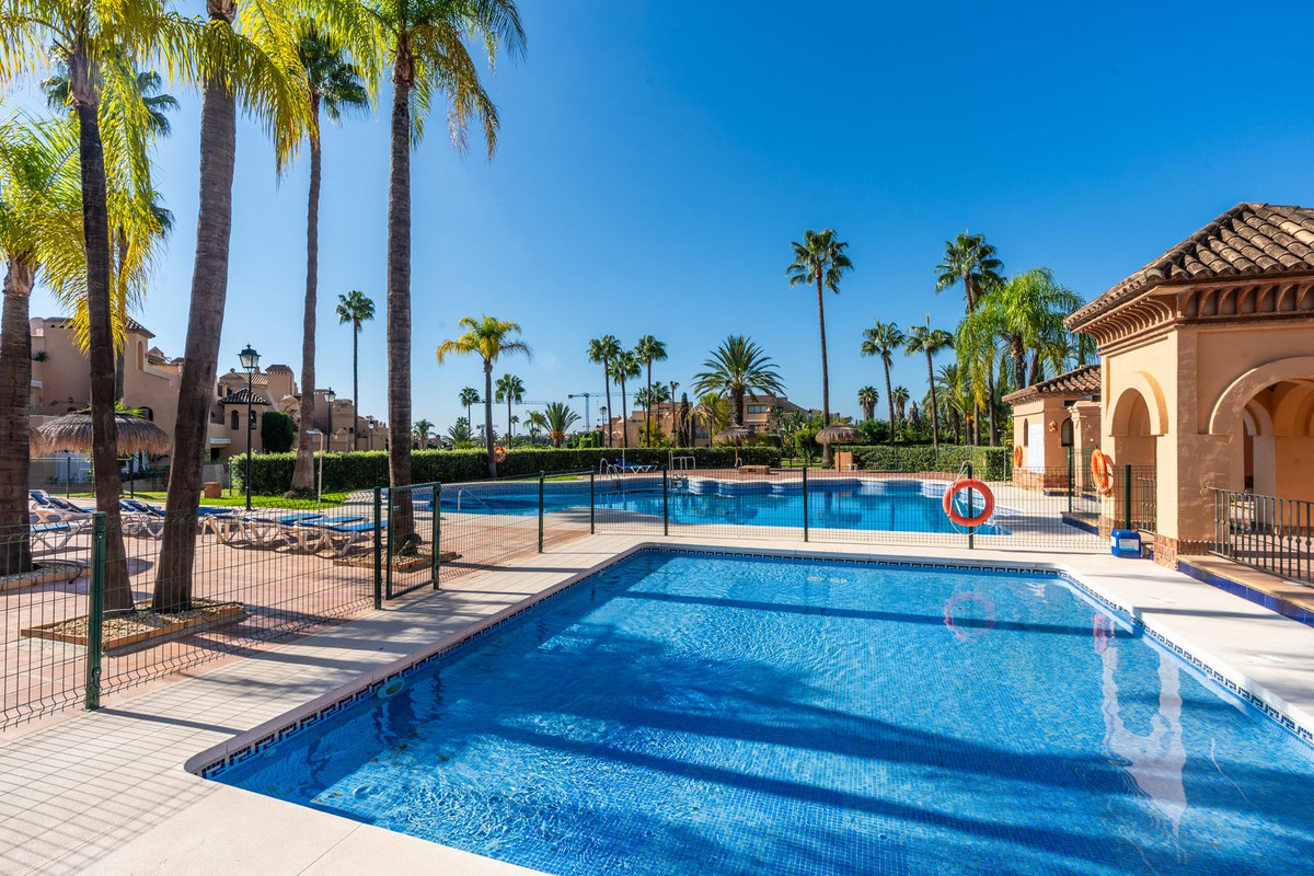 Penthouse te koop in Atalaya | 3 slaapkamers H5495320