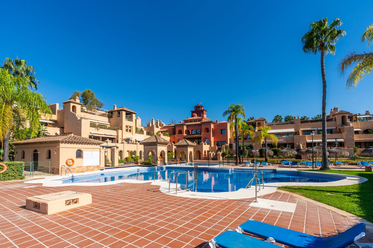 Penthouse te koop in Atalaya | 3 slaapkamers H5495320