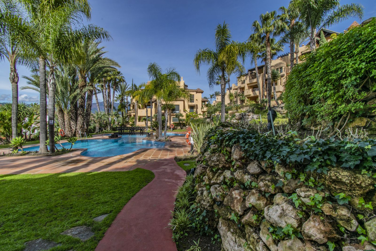 Property main view 33