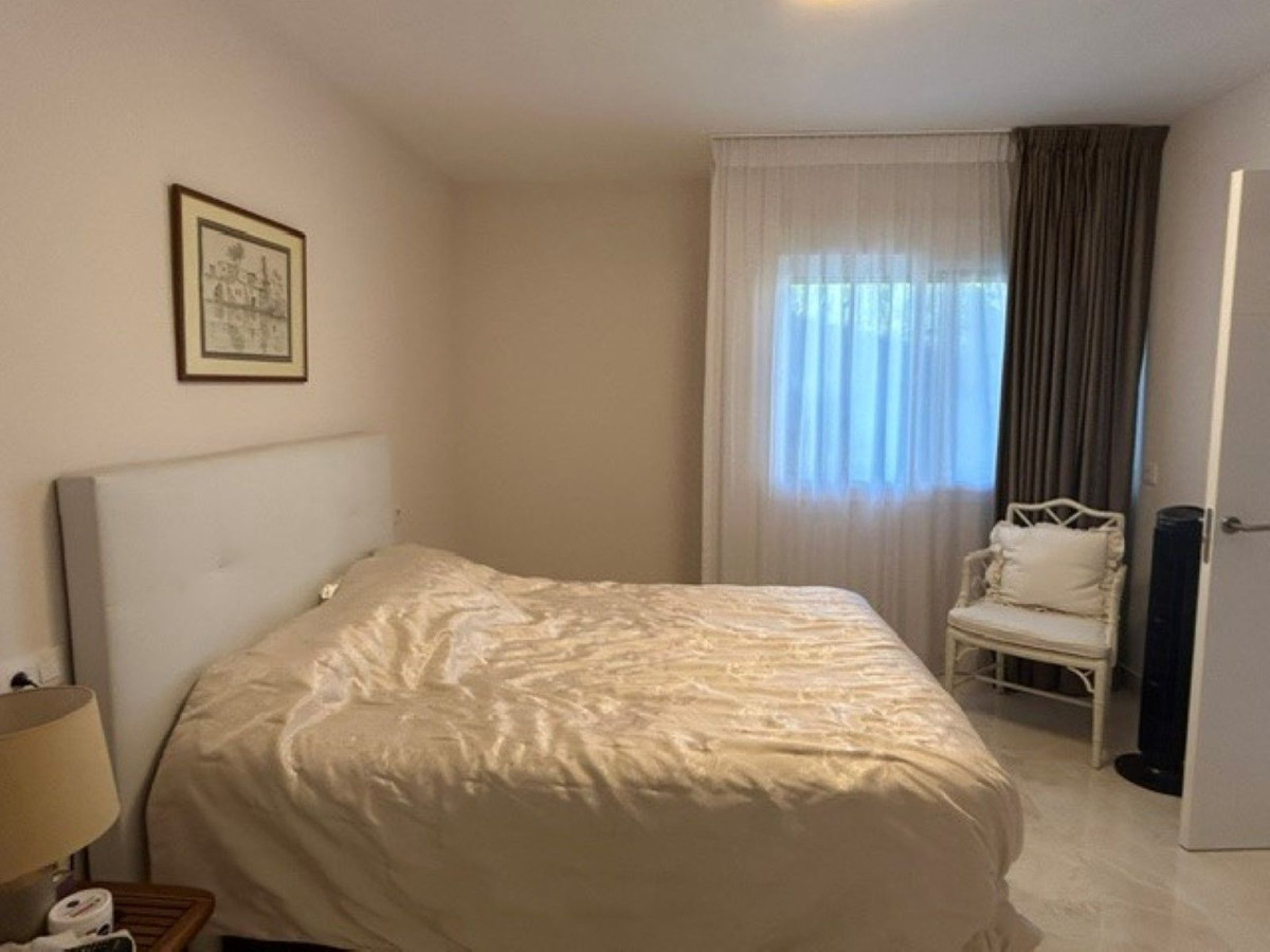 Appartement te koop in Atalaya | 2 slaapkamers H5516053